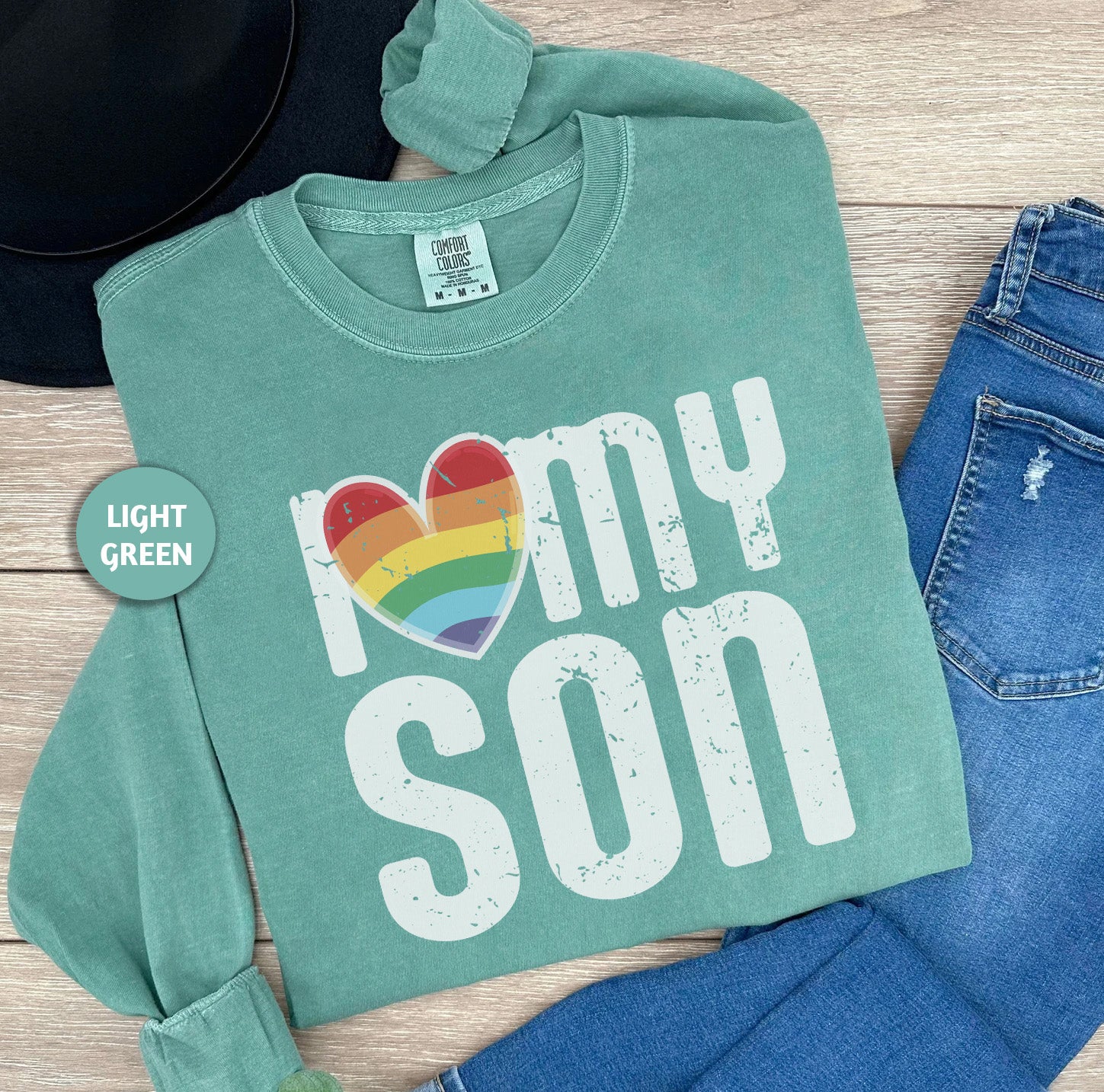 a shirt that says i love my son on it