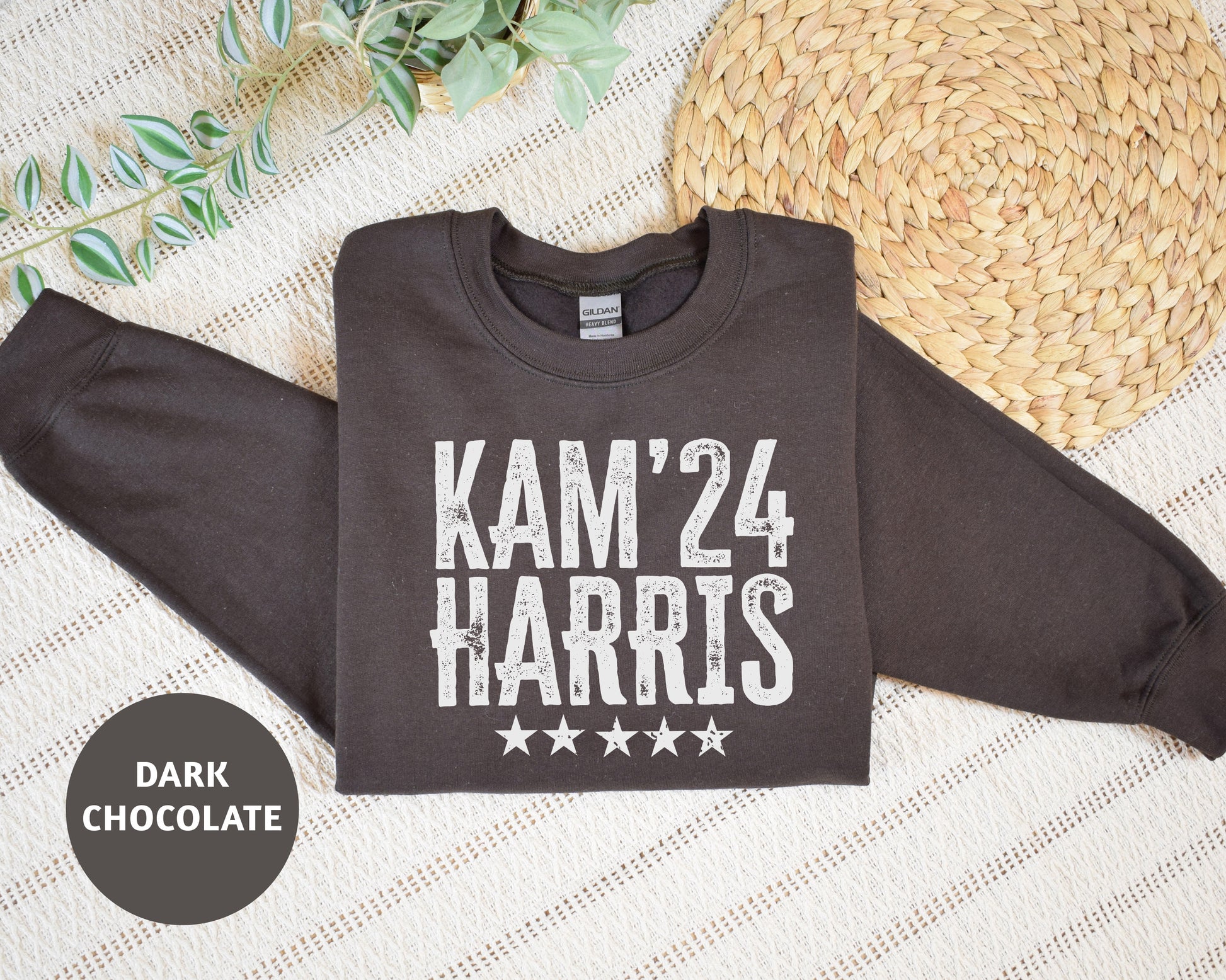 a t - shirt with the words kam'24 harris printed on