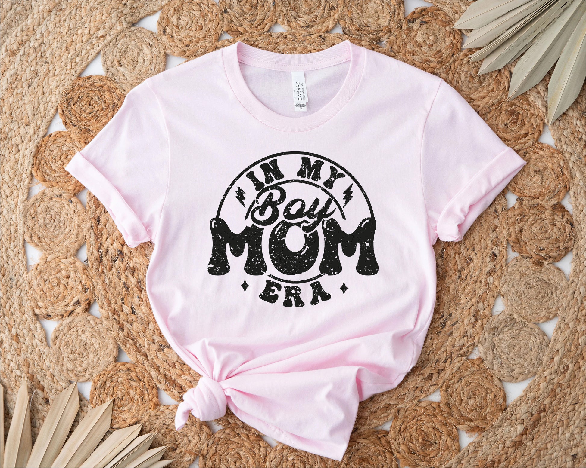 a t - shirt that says, i'm my best mom ever