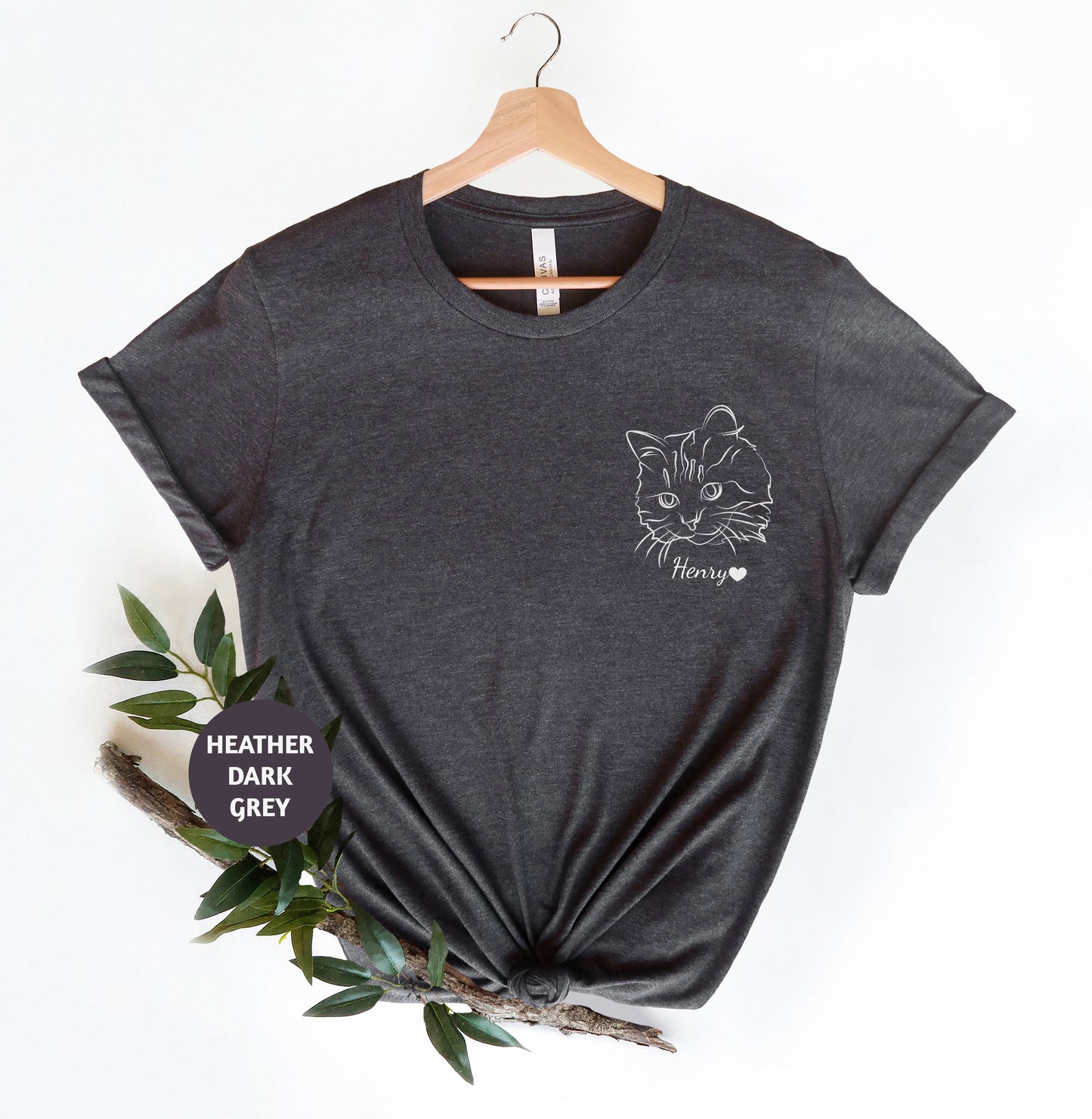 a t - shirt with a picture of a cat on it