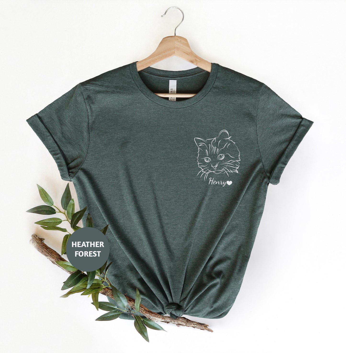 a t - shirt with a picture of a cat on it