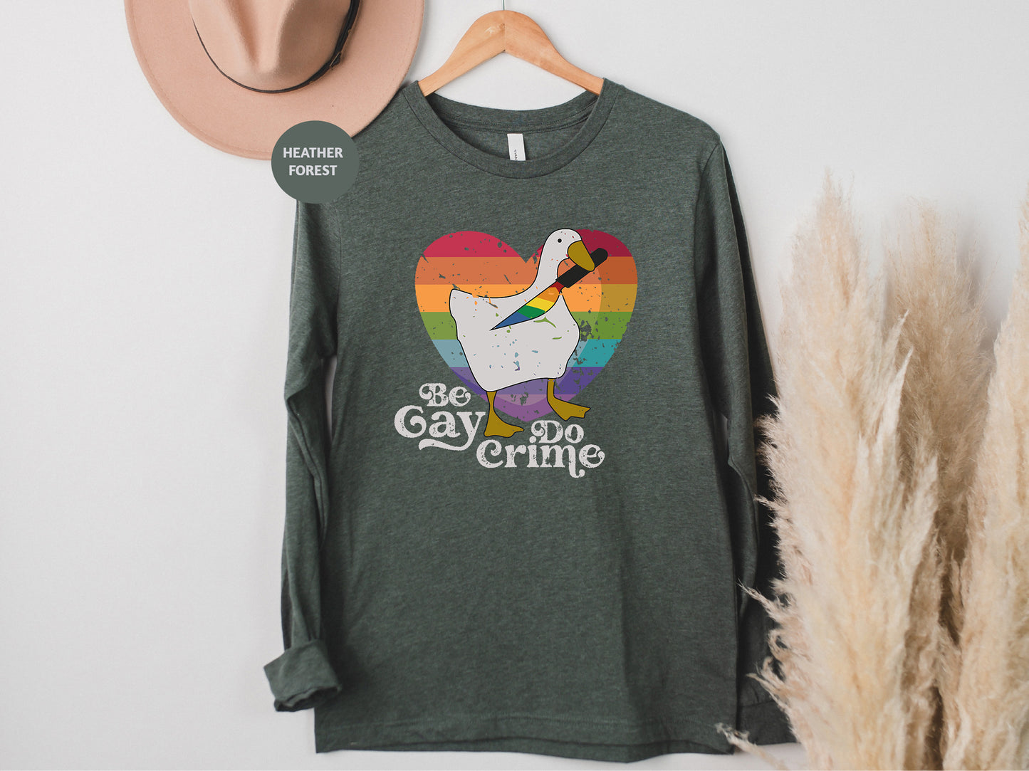 a t - shirt with a picture of a goose on it