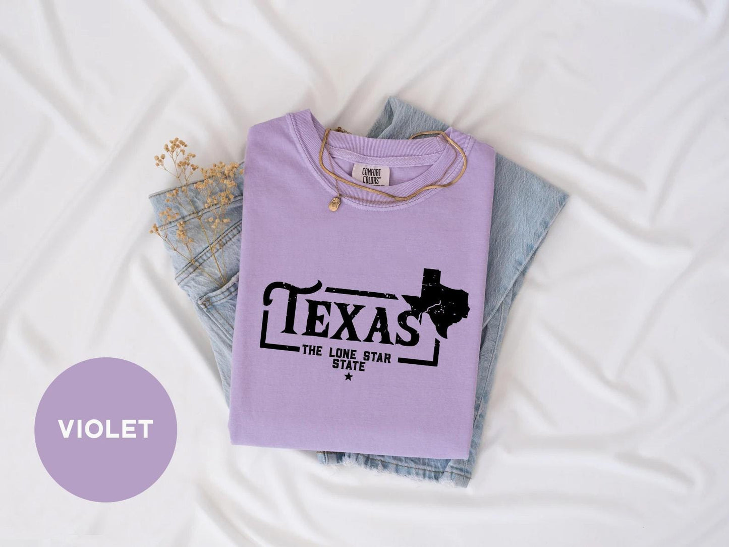 a t - shirt that says, texas the lone star hotel