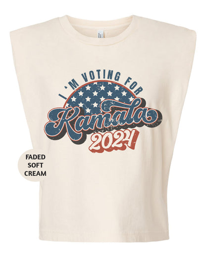 a white t - shirt with the words i'm voting for kansas on it