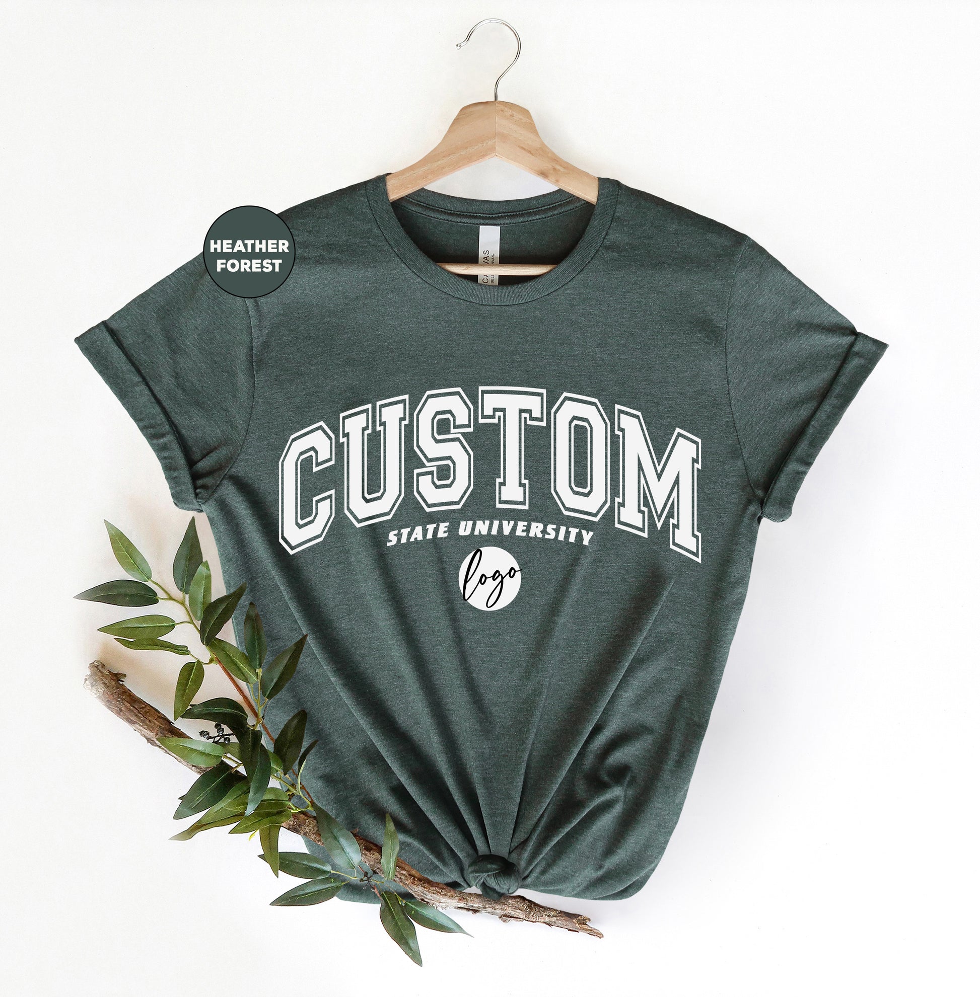 a t - shirt with the word custom on it