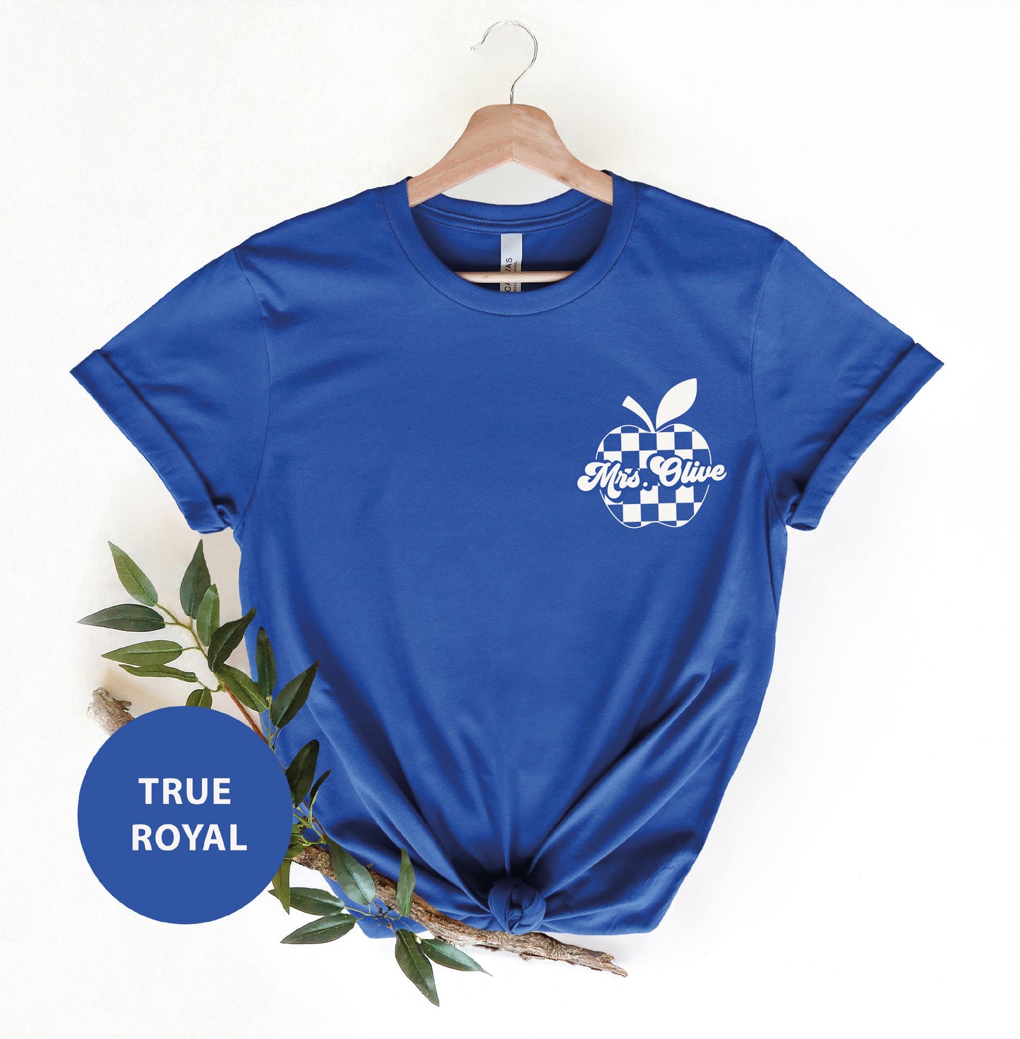 a blue t - shirt with the words true royal on it