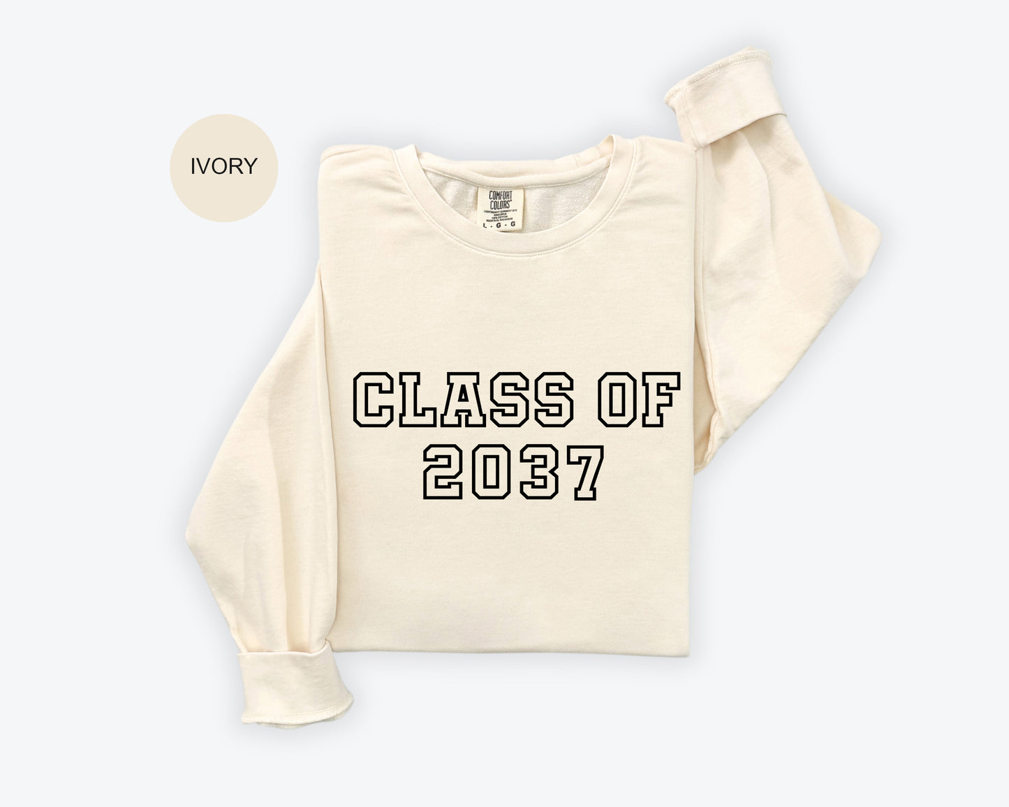 a white shirt with the words class of 2077 printed on it