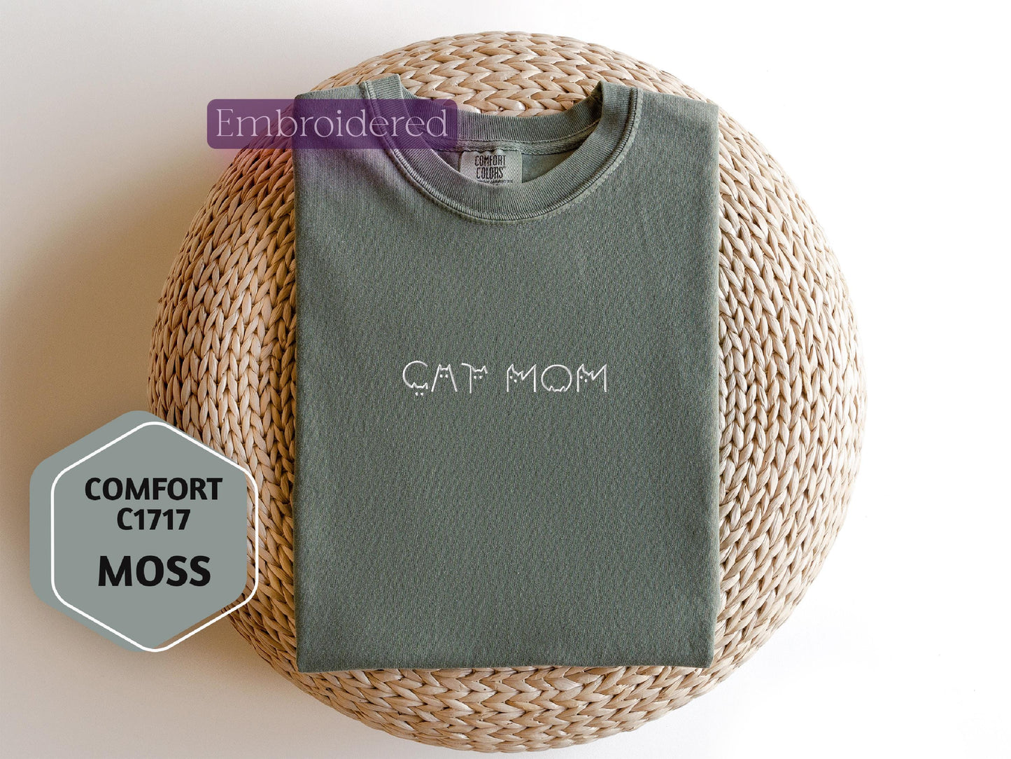 a t - shirt with the word cat mom written on it
