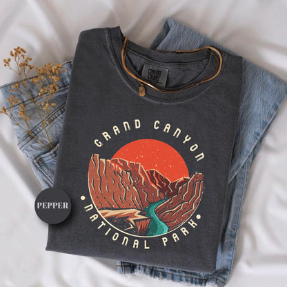 a t - shirt that says grand canyon national park on it