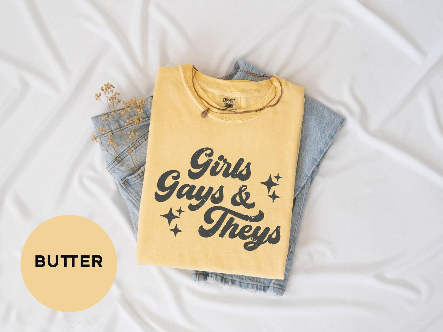 a t - shirt that says girls, guys and they on it