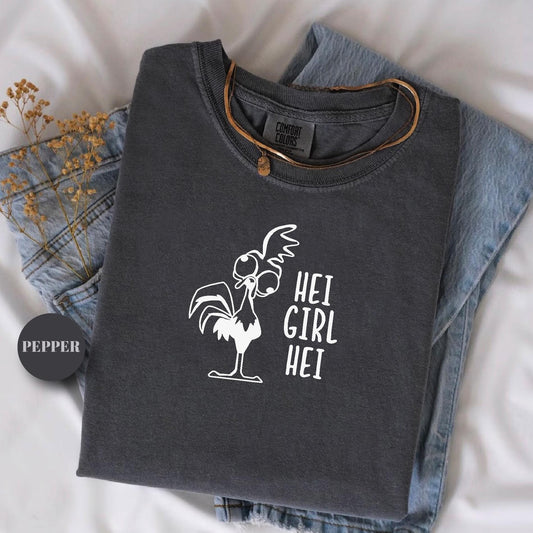 a t - shirt with a picture of a rooster on it